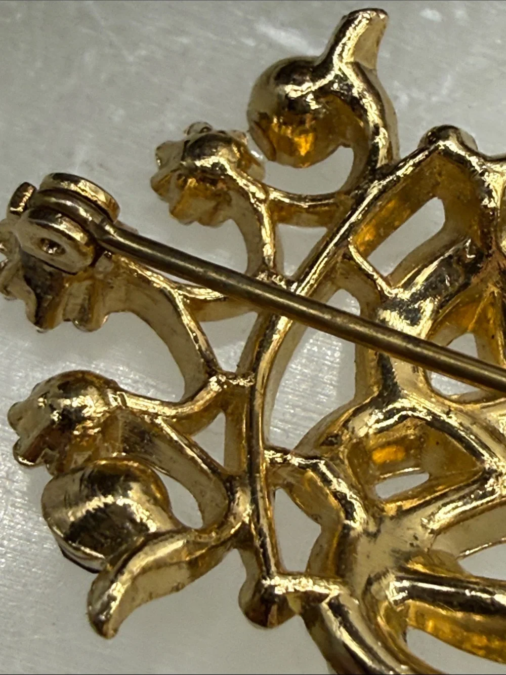 Vintage Gold-Tone Heart Crown Brooch Purple rhinestone faux pearl craft wear